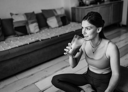 Woman drinking SuperNutrio milk